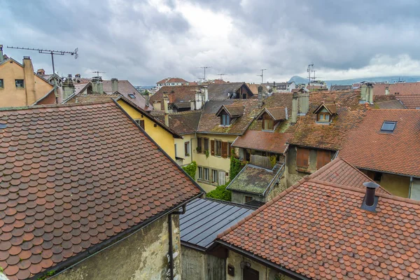 Annecy France May 2019 House Roof View Red Tiled Roofs 스톡 사진