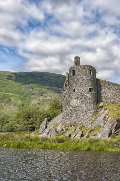 Wieży zamku Kilchurn — Zdjęcie stockowe