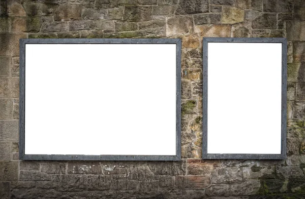 Billboards em branco na parede de pedra — Fotografia de Stock