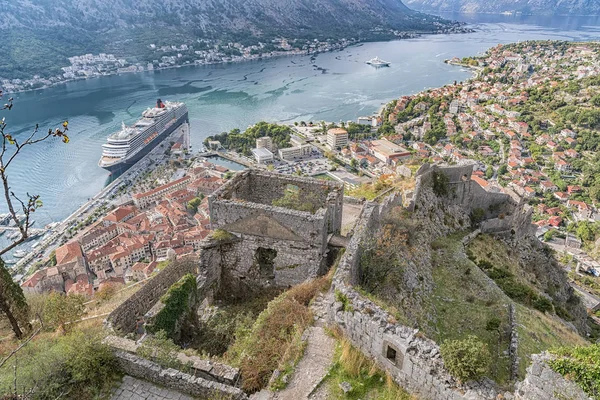 Rovine della fortezza di Kotor — Foto Stock