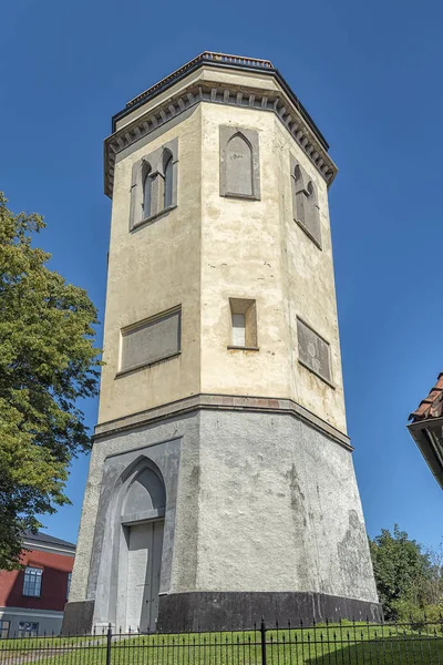 Karlshamn Karl Gustavs Fasada dzwonnicy kościoła w rogu — Zdjęcie stockowe