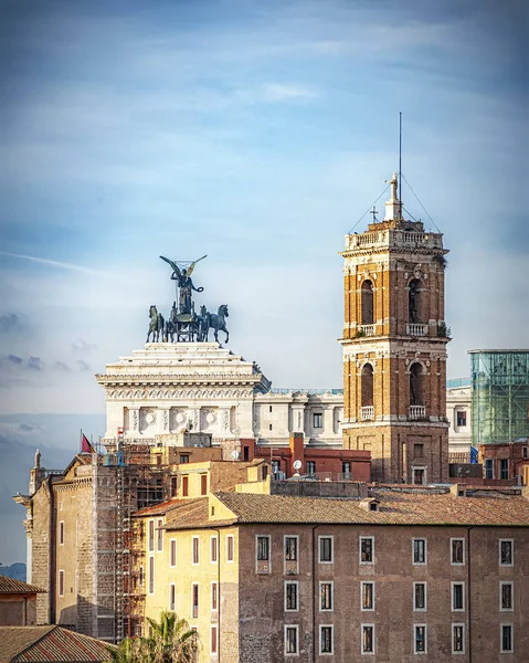 Rome Alter of the Fatherland on the Skyline — Stock Photo, Image