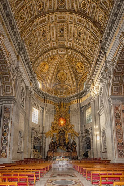 Rome Vatican City Cathedral Interior Alter — ストック写真