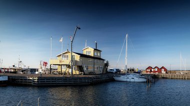 BARSEBack, SwEDEN - Nisan 05, 2020: İsveç 'in Skane bölgesinde eyersiz liman