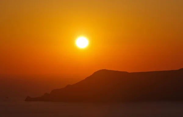 Sunset in Fira town on Santorini — Stock Photo, Image