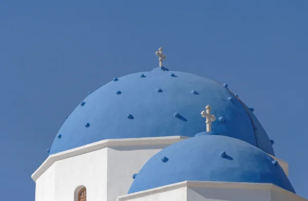 Kyrkan Heliga Korset i Perissa på Santorini — Stockfoto
