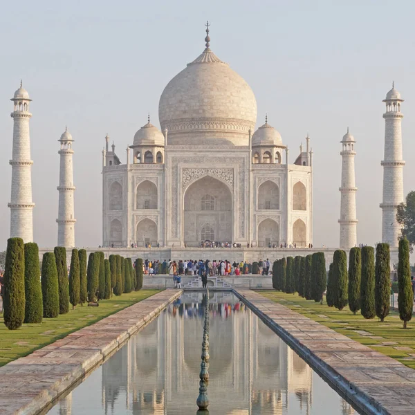 Δες Στο Taj Mahal Από Κήπο Ινδία — Φωτογραφία Αρχείου