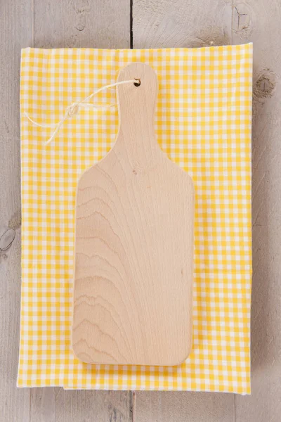 Placa de corte de madeira vazia — Fotografia de Stock