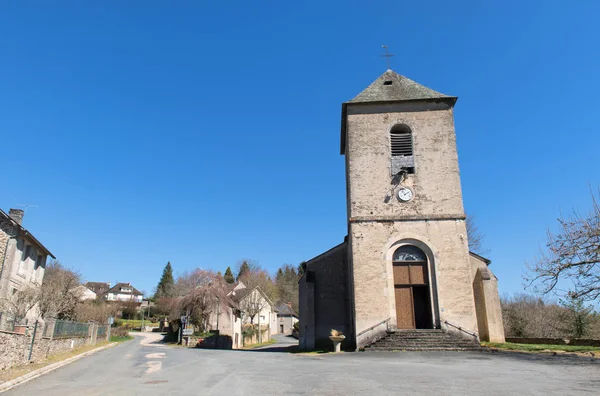 Pequena igreja em Limousin francês — Fotografia de Stock