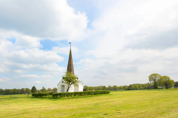 Obelisco in Olanda — Foto Stock