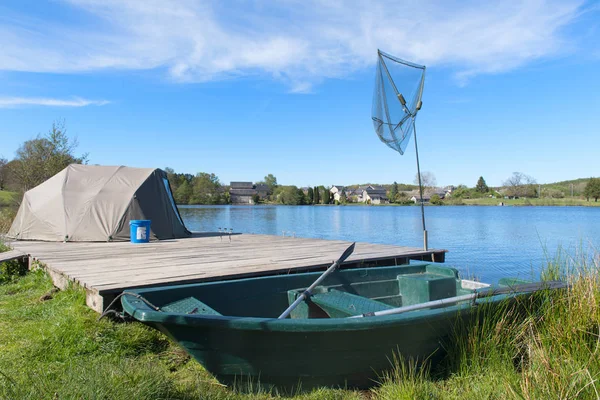 Landschap in Franse Limousin met vis plaats — Stockfoto