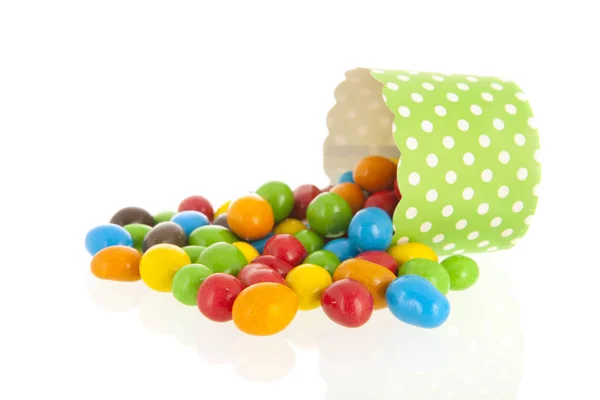 Kolorowe cukierki na białym tle nad białym tle — Zdjęcie stockowe