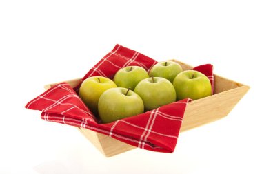 Tepsi yeşil elma