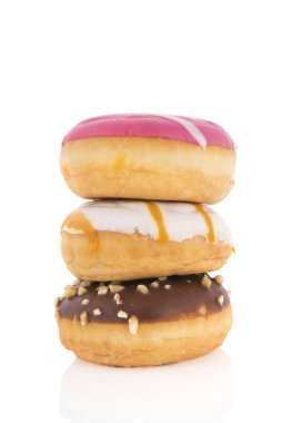 Pembe, beyaz ve çikolata çörek