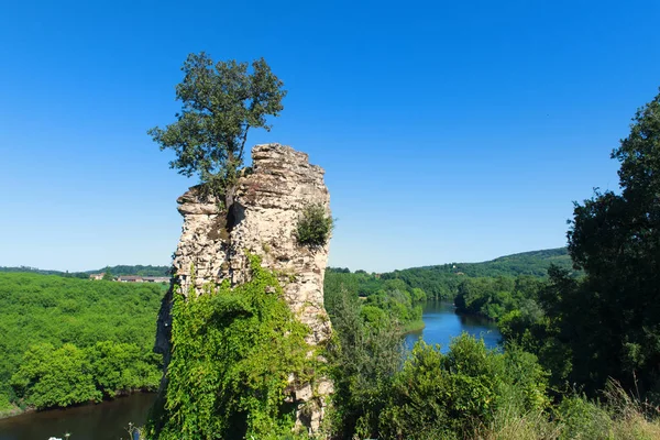 Ruine am französischen Dordogne — Stockfoto