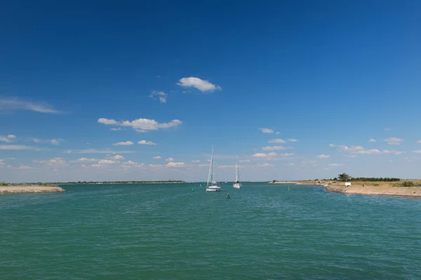 Harbour with seagull — Stock Photo, Image