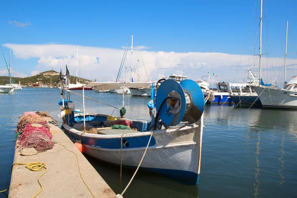 Macinaggio sull'isola francese Corsica — Foto Stock