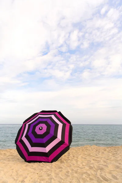 Plážový deštník pro stín — Stock fotografie