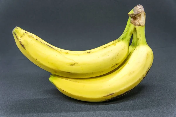 Plátano amarillo aislado — Foto de Stock