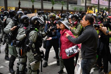 Hong Kong - 1 Ocak 2020: Bir milyon kişi demoya katıldı, genel oy hakkı talebi, 2020 doğrudan Yasa Konseyi seçimleri, işlevsel seçmenler olmaksızın.
