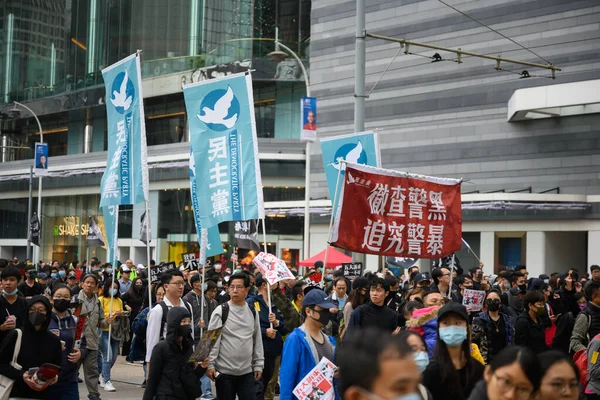 2020年1月1日 100万人がデモに参加し 普遍的参政権の要求 機能的選挙権のない立法評議会のための2020直接民主的選挙 — ストック写真