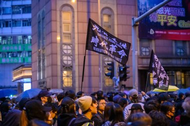 Hong Kong - 1 Ocak 2020: Bir milyon kişi demoya katıldı, genel oy hakkı talebi, 2020 doğrudan Yasa Konseyi seçimleri, işlevsel seçmenler olmaksızın.