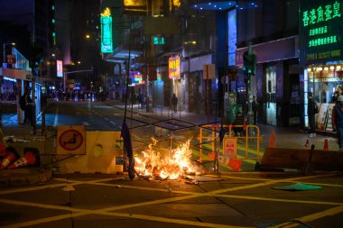 Hong Kong - 1 Ocak 2020: Bir milyon kişi demoya katıldı, genel oy hakkı talebi, 2020 doğrudan Yasa Konseyi seçimleri, işlevsel seçmenler olmaksızın.
