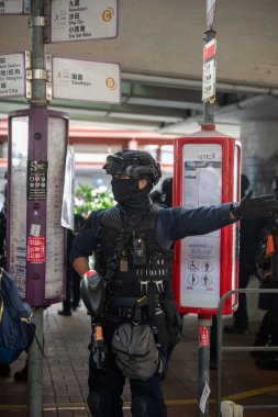 Hong Kong - 24 Mayıs 2020: Ant Ulusal Güvenlik Yasası Hong Kong 'da protesto. Polis göz yaşartıcı gaz.