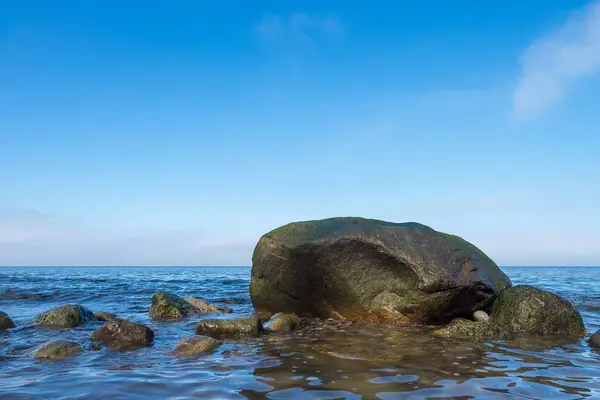 Kameny na pobřeží Baltského moře — Stock fotografie