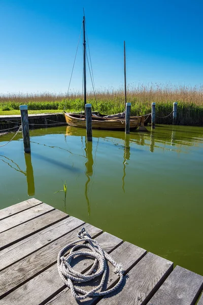 Sailing boat in the port of Ahrenshoop, Germany — Stock Photo, Image