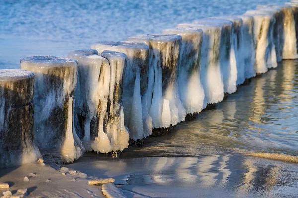 Invierno en la costa del Mar Báltico en Zingst, Alemania —  Fotos de Stock