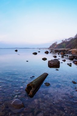 Baltık Denizi kıyısında Ruegen Adası, Almanya