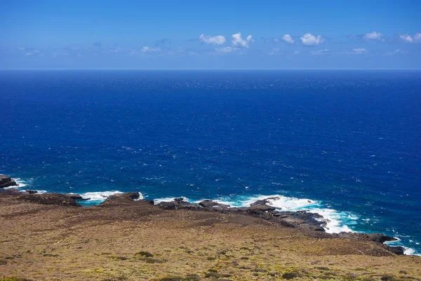 Costa del Océano Atlántico en la isla canaria Tenerife — Foto de Stock