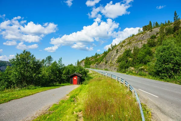 Street on the Varangerfjord in Kirkenes, Norway — Stock Photo, Image