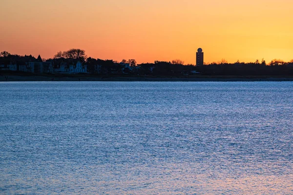 ドイツのWarnemuende Germanyのバルト海沿岸の夕日 — ストック写真