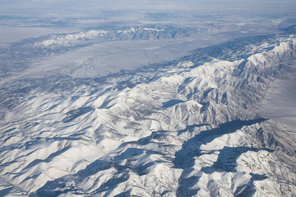 Desert Mountains of Nevada (supposedly) from airplane — Stock Photo, Image