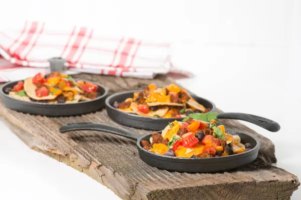 Colorful Nacho Appetizers — Stock Photo, Image