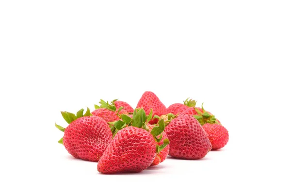 Frische Reife Ganze Erdbeeren Einem Fotografierten Auf Weißem Hintergrund Mit — Stockfoto