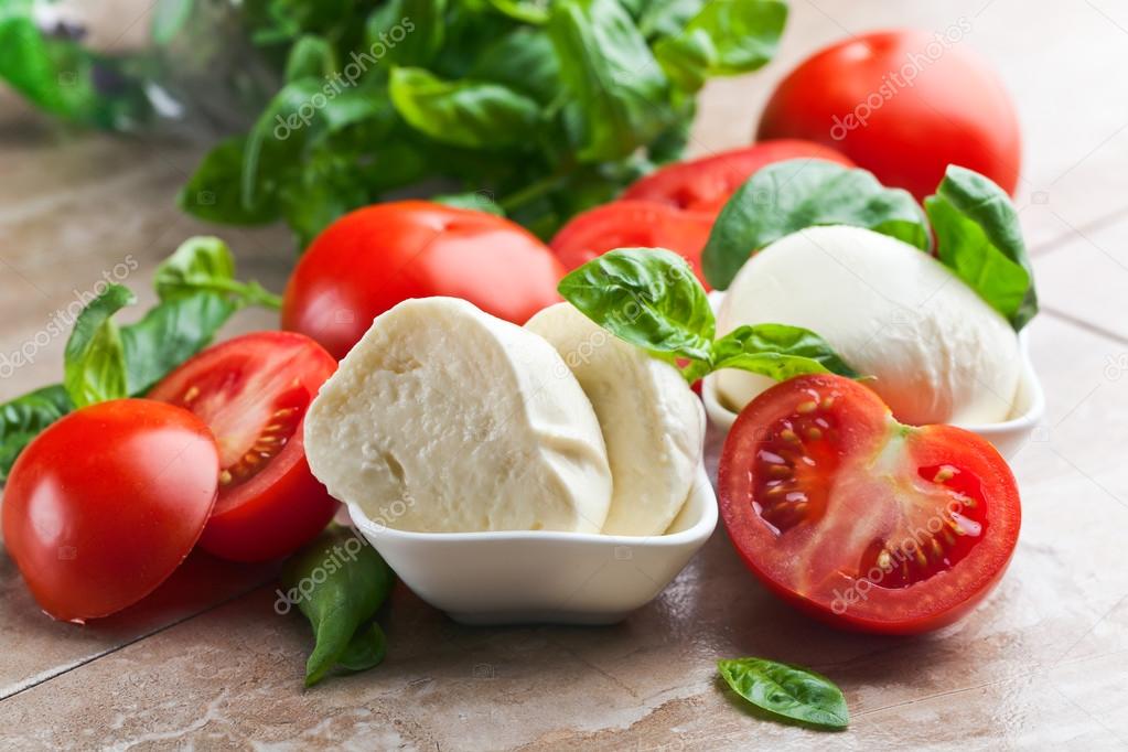  mozzarella with tomato and basil 