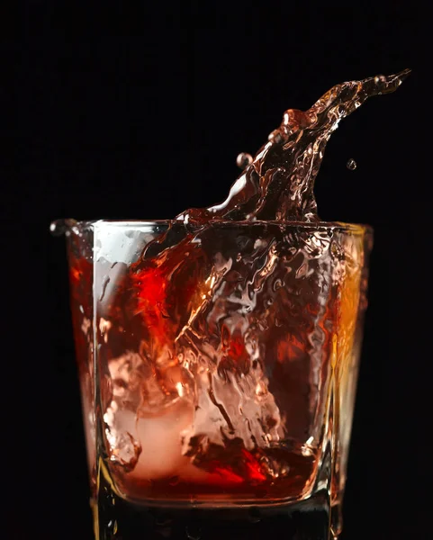 Whisky con hielo —  Fotos de Stock