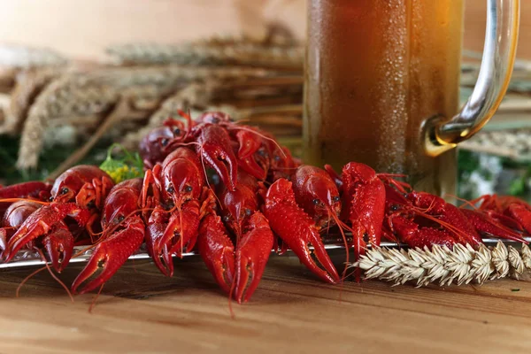 boiled crayfish with cold beer