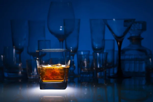 Whiskey with ice — Stock Photo, Image