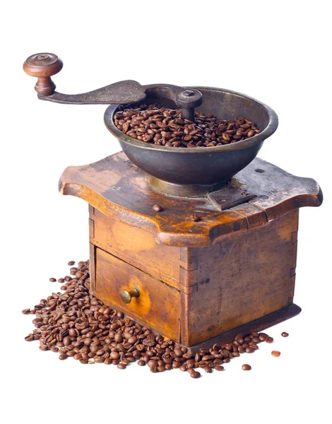 Molinillo de café y granos de café tostados aislados en respaldo blanco — Foto de Stock