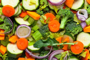 Dilimlenmiş çiğ sebze yakın çekim