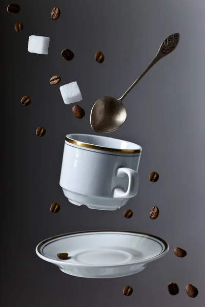 Tazza di caffè nero fresco — Foto Stock
