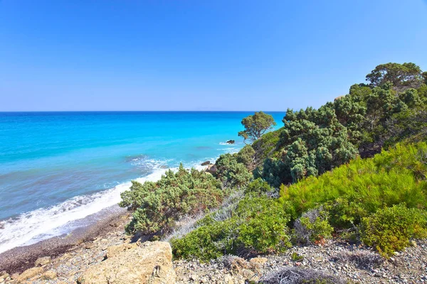 Griechenland, Rhodos, Mittelmeerküste . — Stockfoto