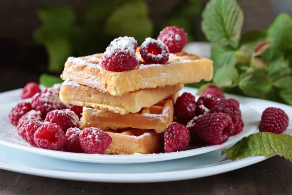 Ahududu ile gözleme .