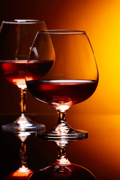 Two glasses of brandy . — Stock Photo, Image