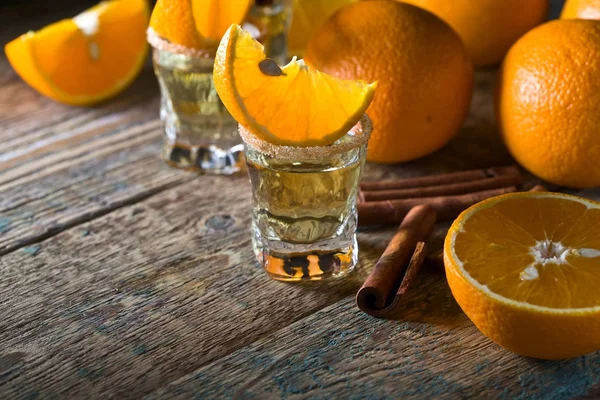 Tequila กับส้ม . — ภาพถ่ายสต็อก