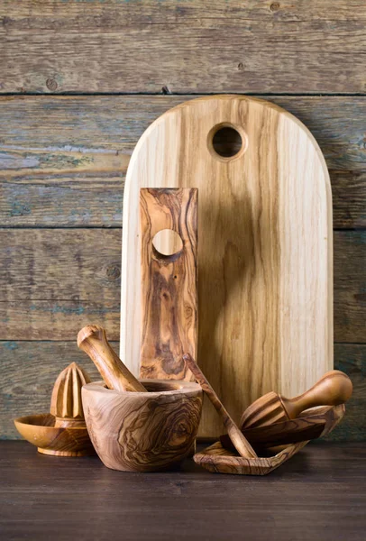 Set di utensili da cucina in legno . — Foto Stock